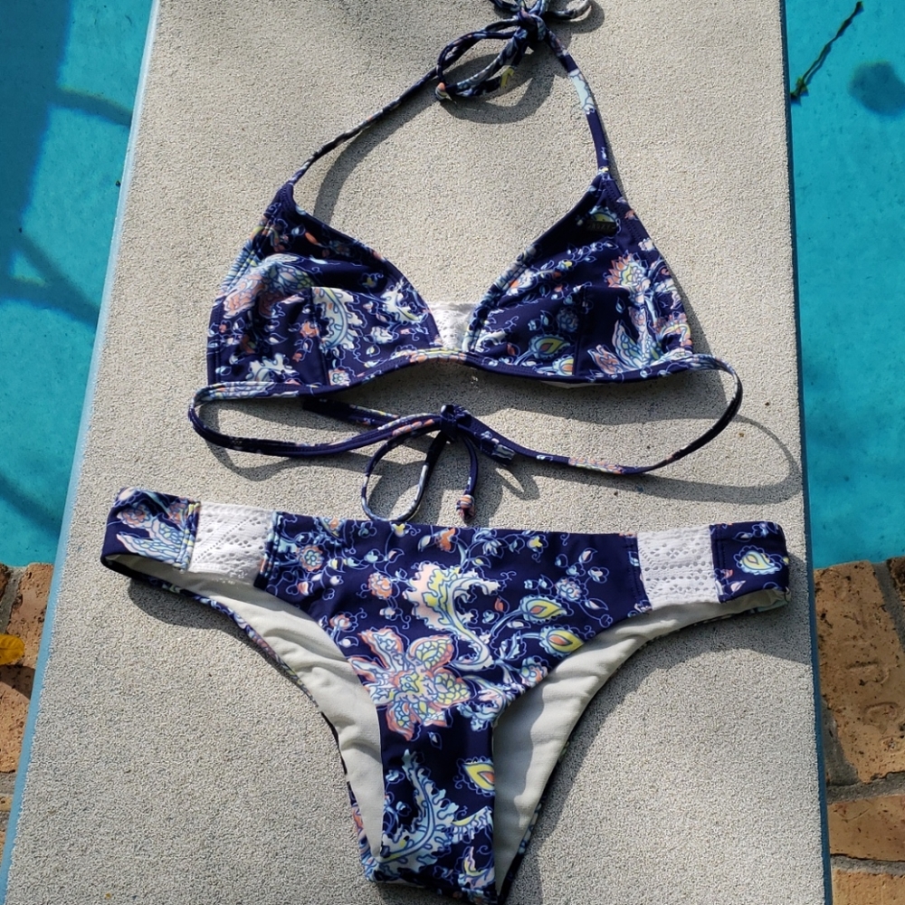 Women's Triangle Bikini Set